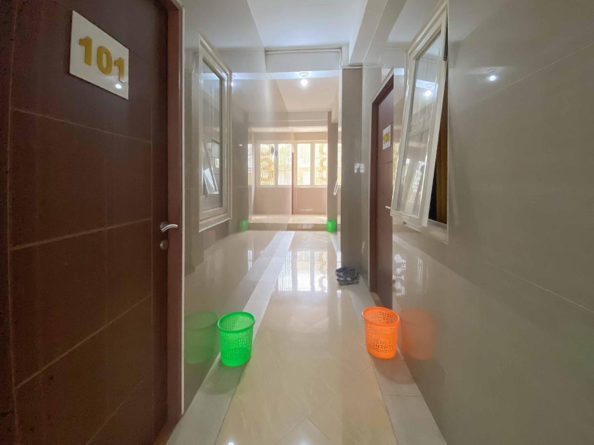 Koolkost Syariah Near Stasiun Pasar Turi Hotel Surabaya Luaran gambar